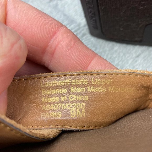 Fergie Suede Multi color Zig Zag Platform Heels - Picture 12 of 14